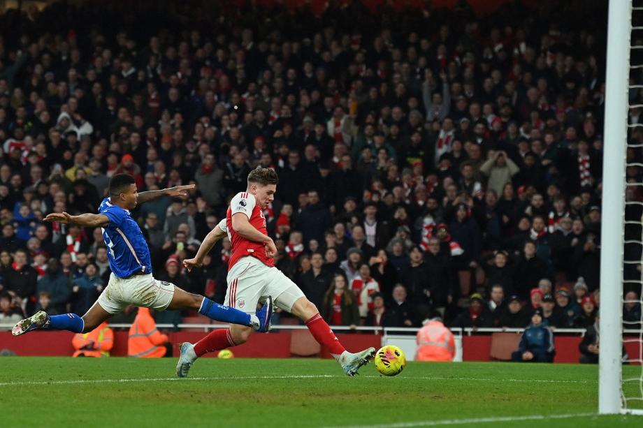 [图]英超-苏比门迪破门约克雷斯两球 阿森纳完胜