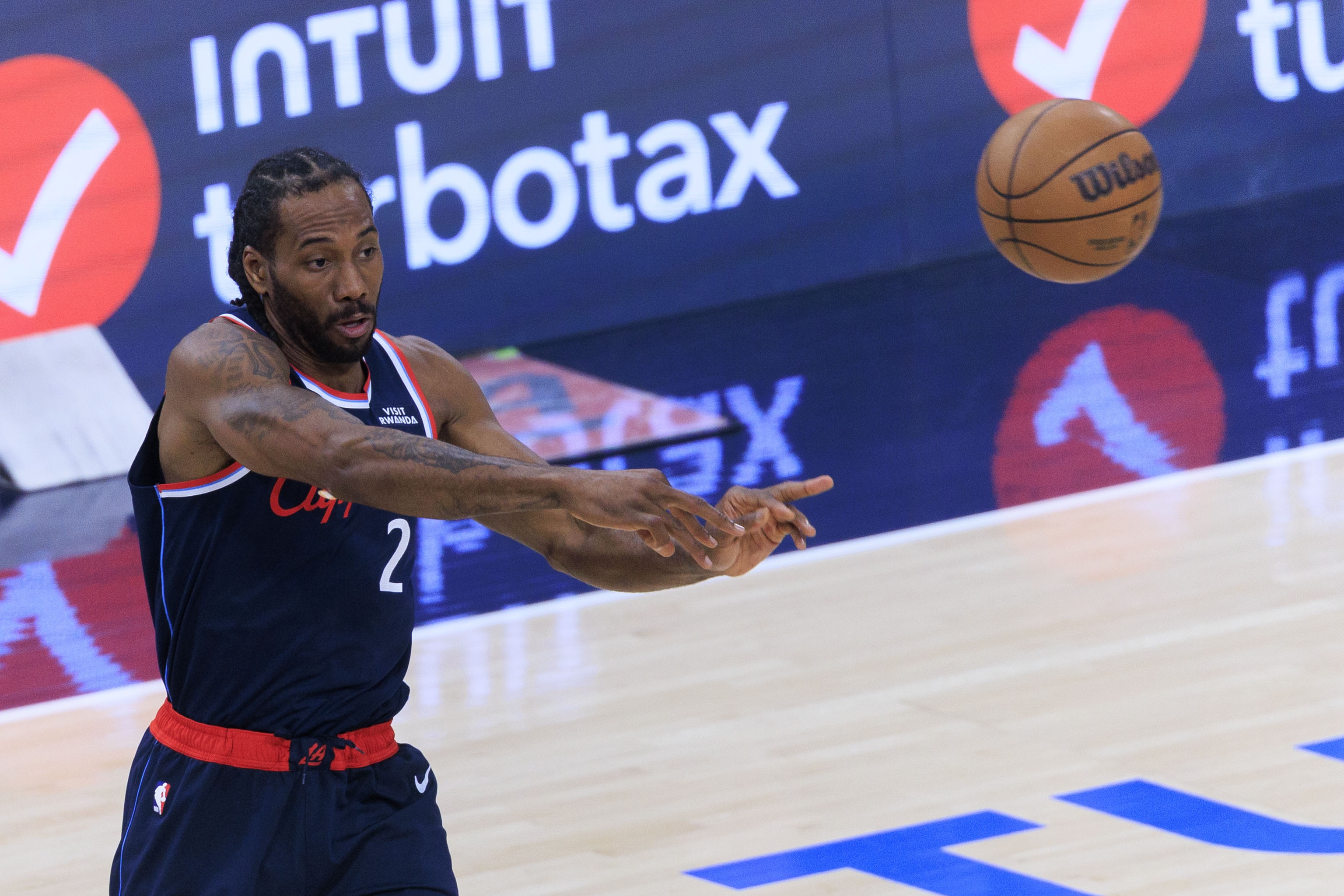 kaiyun体育app-加兰：我努力为小卡创造机会&amp;避免他被包夹 若他需休息我自己来整